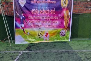 Công đoàn cơ sở Trung tâm Y tế thị xã Ayun Pa tổ chức giải bóng đá phong trào Mini Nam